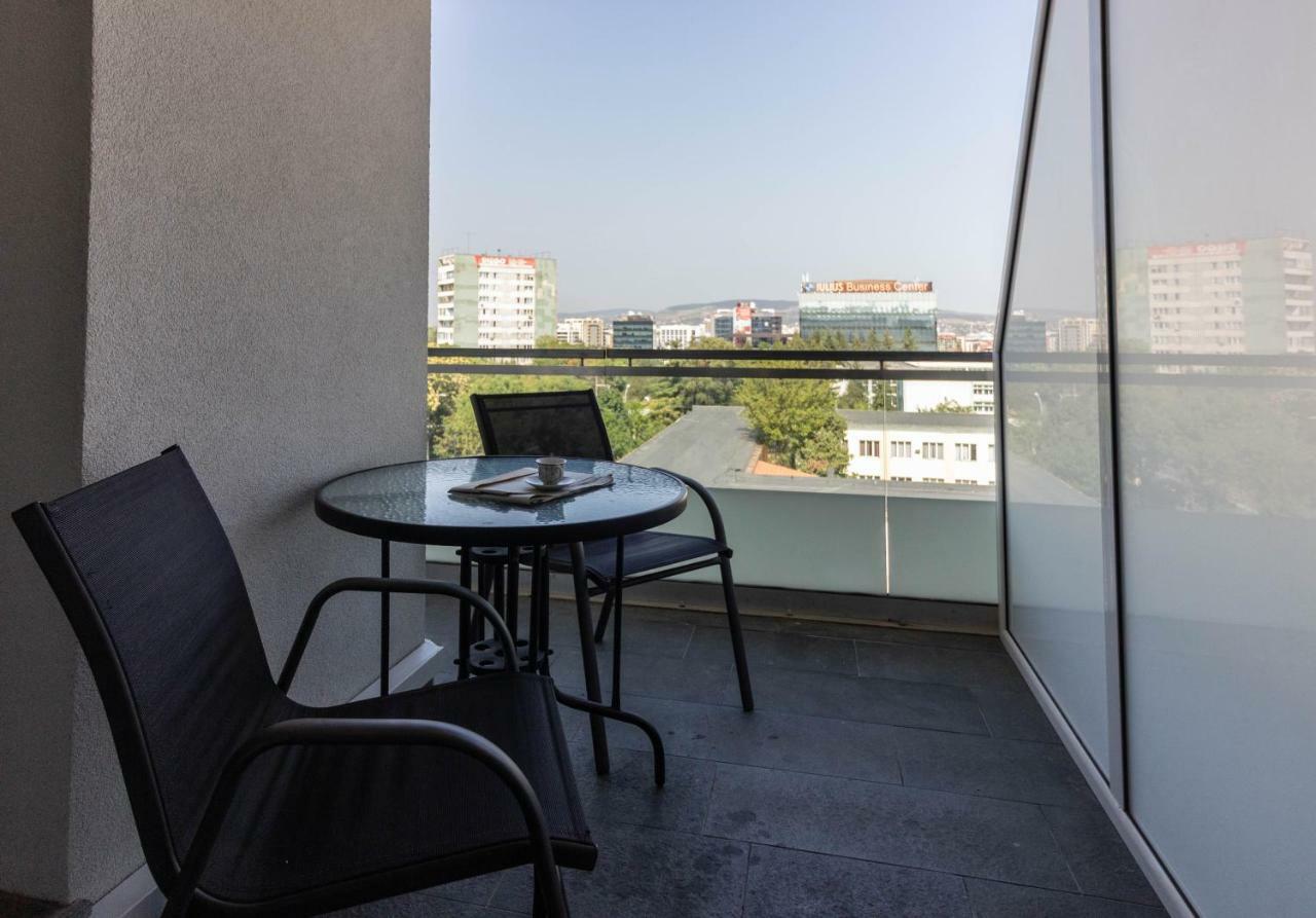 Ares Aparthotel Cluj-Napoca Extérieur photo