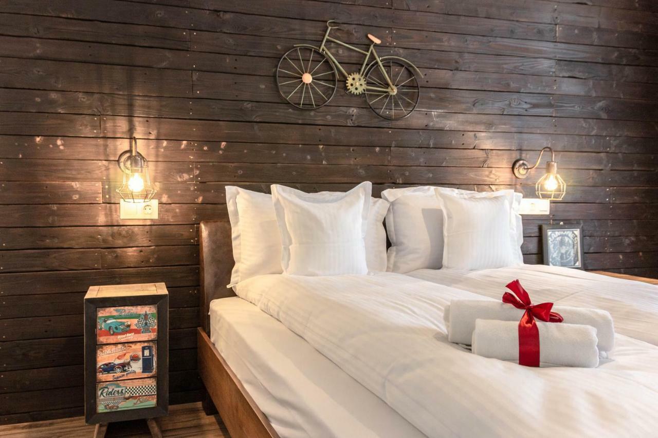 Ares Aparthotel Cluj-Napoca Extérieur photo